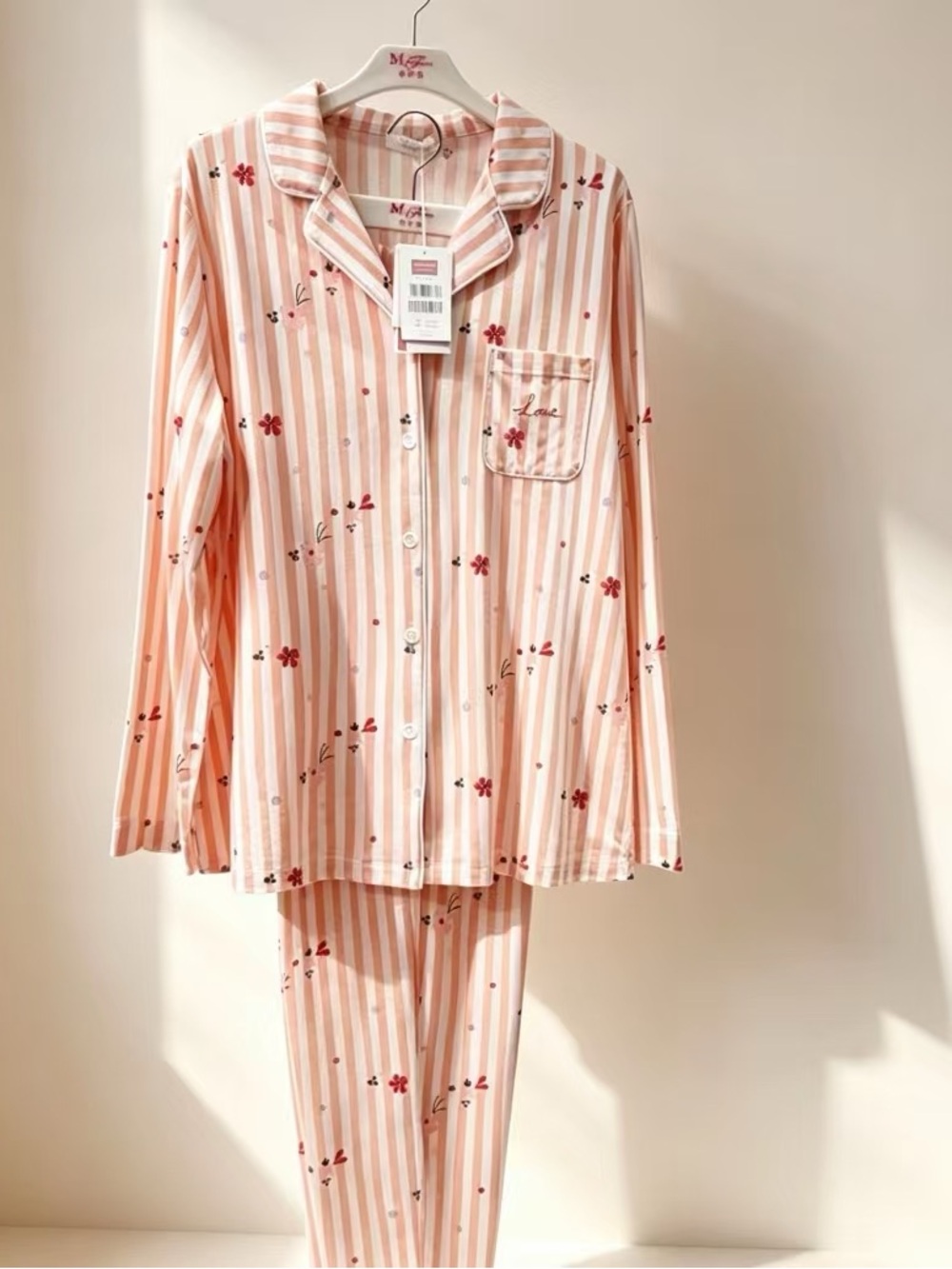Women's Peach Striped Floral Pajama Set - Comfortable Button-Front